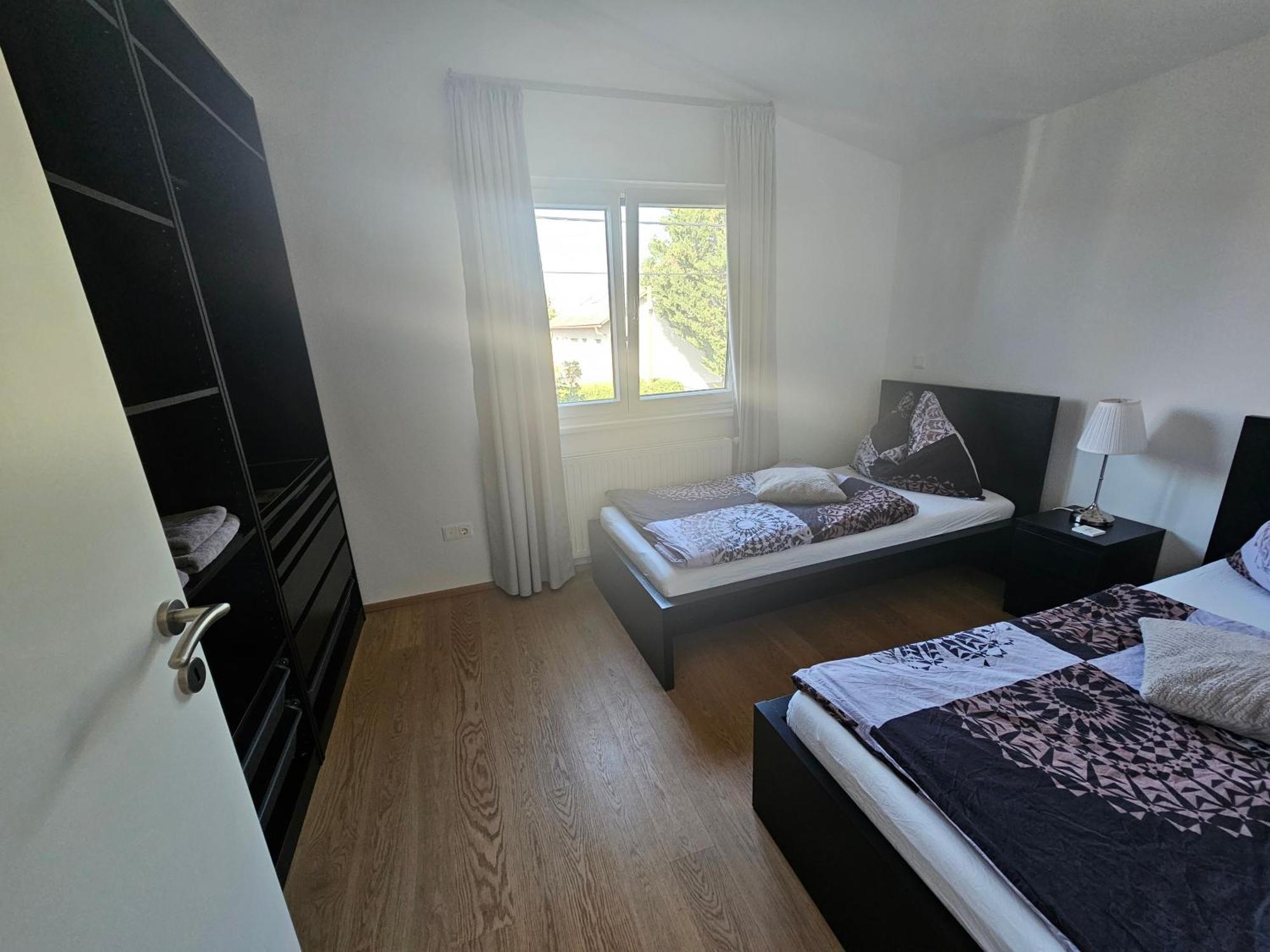 Cosy & Elegant Cityhouse With Garden Ferienhaus